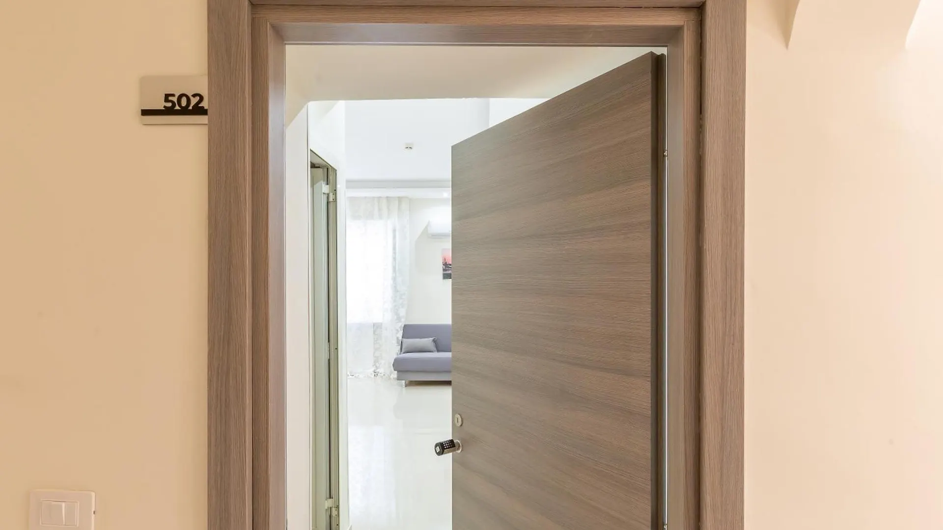 Hyper Lodge Termini Rome Guest house