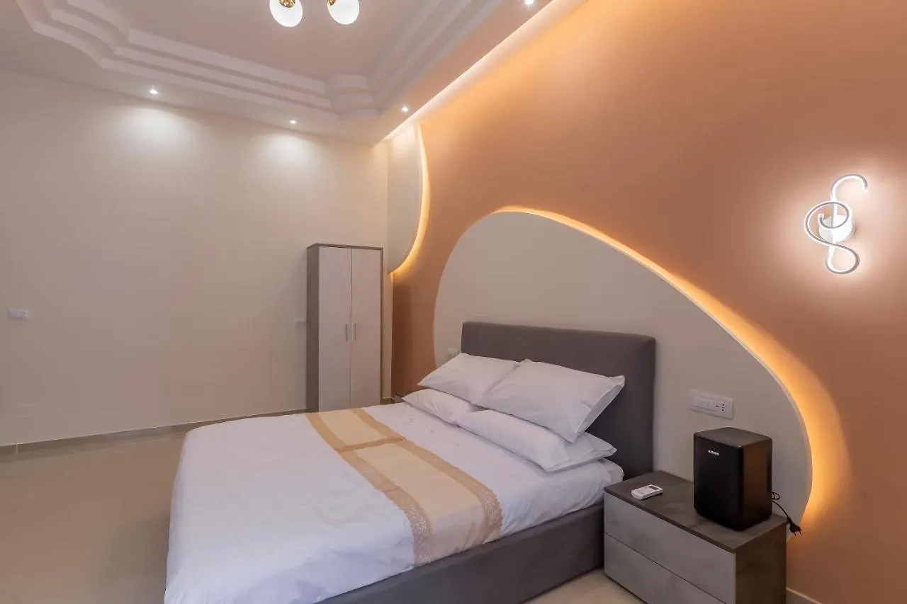 Hyper Lodge Termini Rome 0*,  Italy